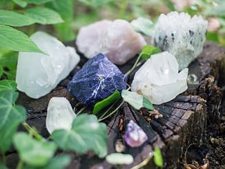 crystals-all-you-want-to-know-men-of-letters